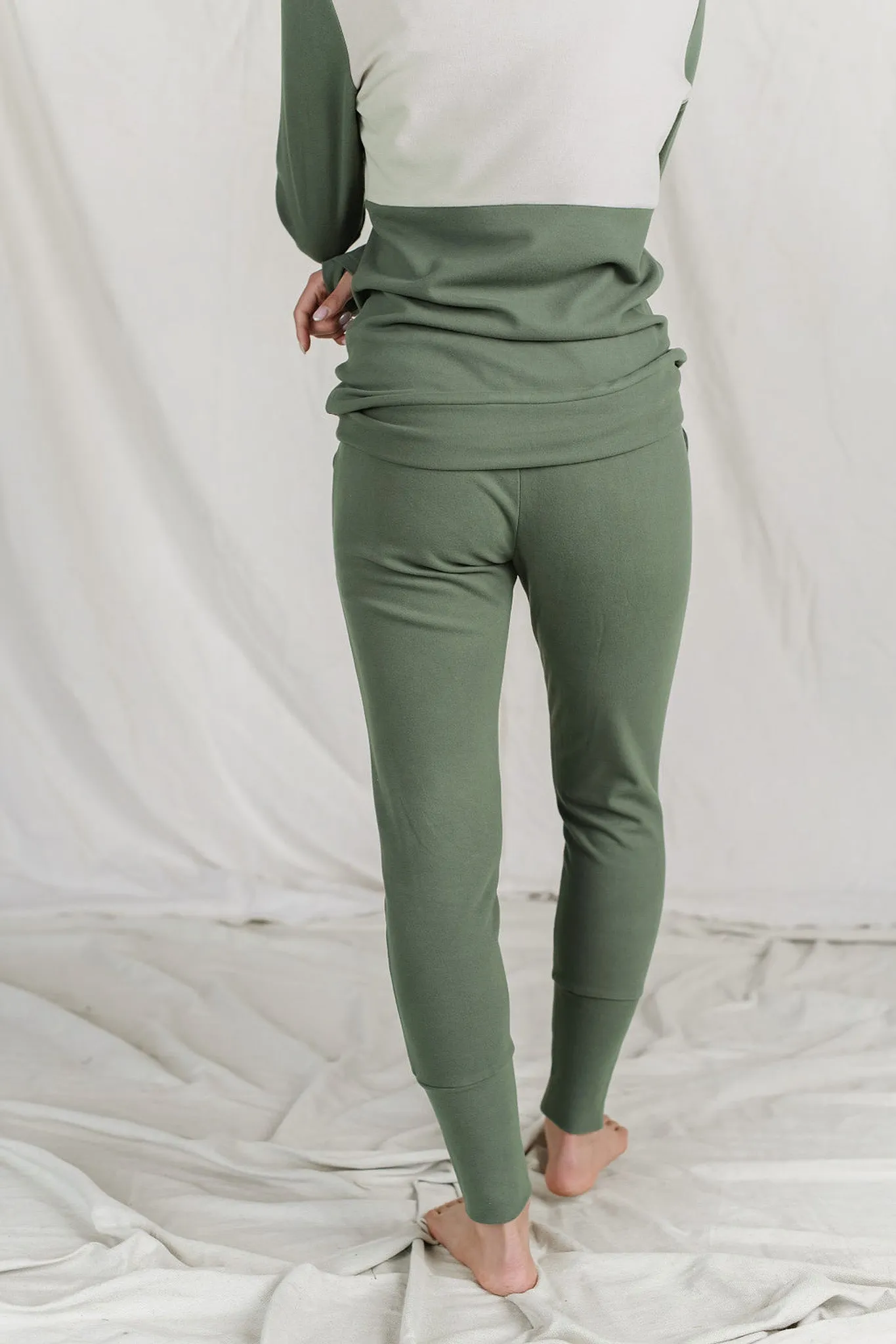 Ampersand Avenue Jogger Performance Fleece - Wanderlust