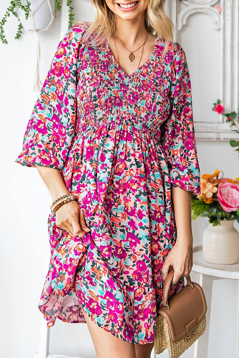 Chic Floral Dress: Perfect for Summer Beach Weddings and Parties!