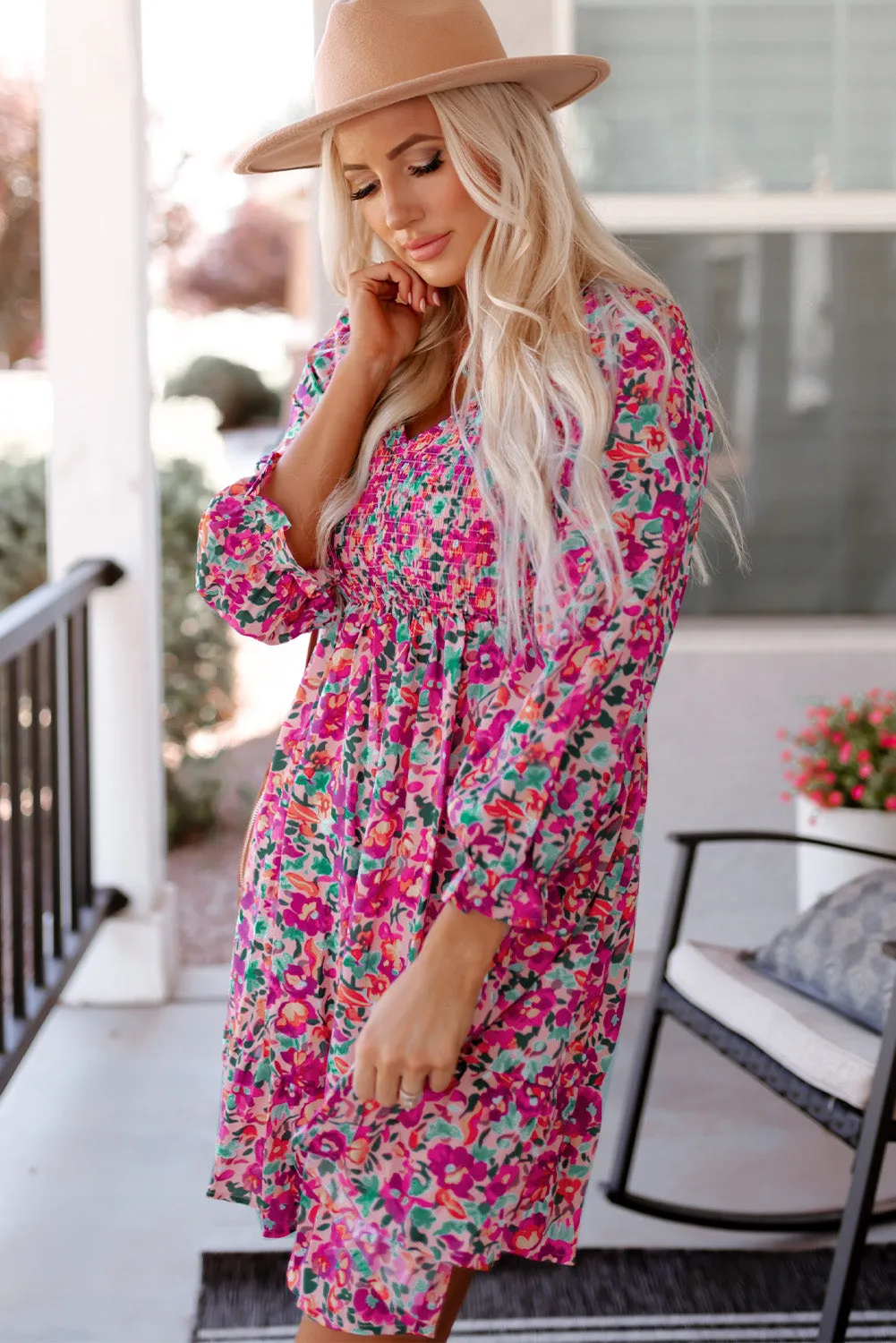 Chic Floral Dress: Perfect for Summer Beach Weddings and Parties!