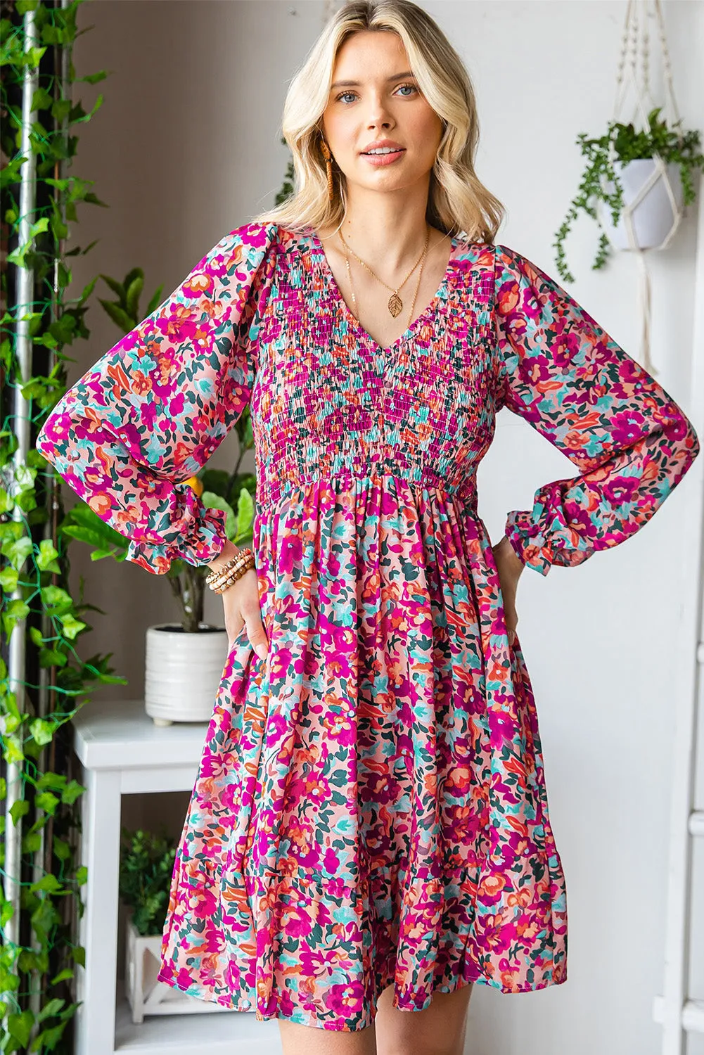 Chic Floral Dress: Perfect for Summer Beach Weddings and Parties!