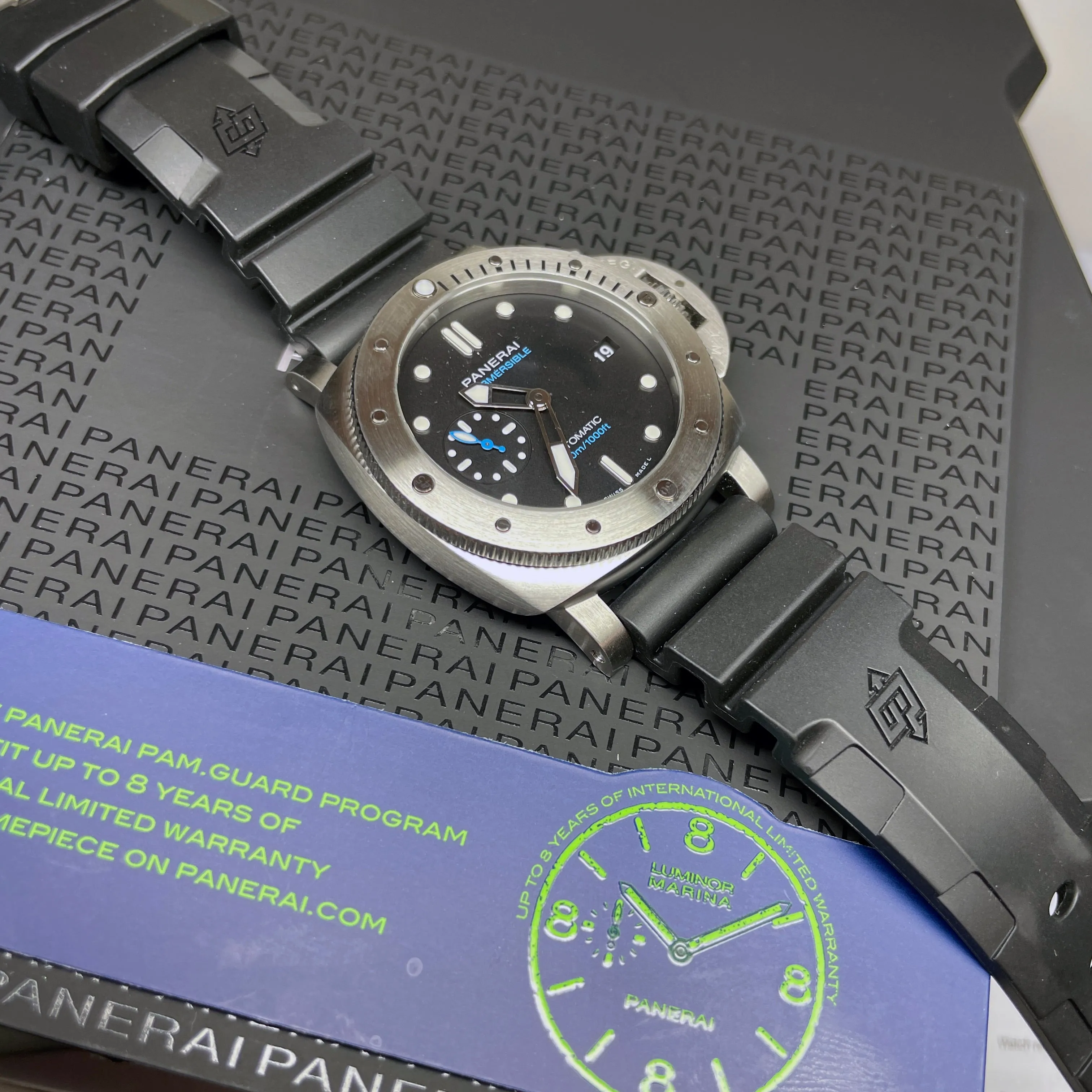 Pre-owned Panerai PAM00973 Submersible Blue Limited Steel Watch 42mm