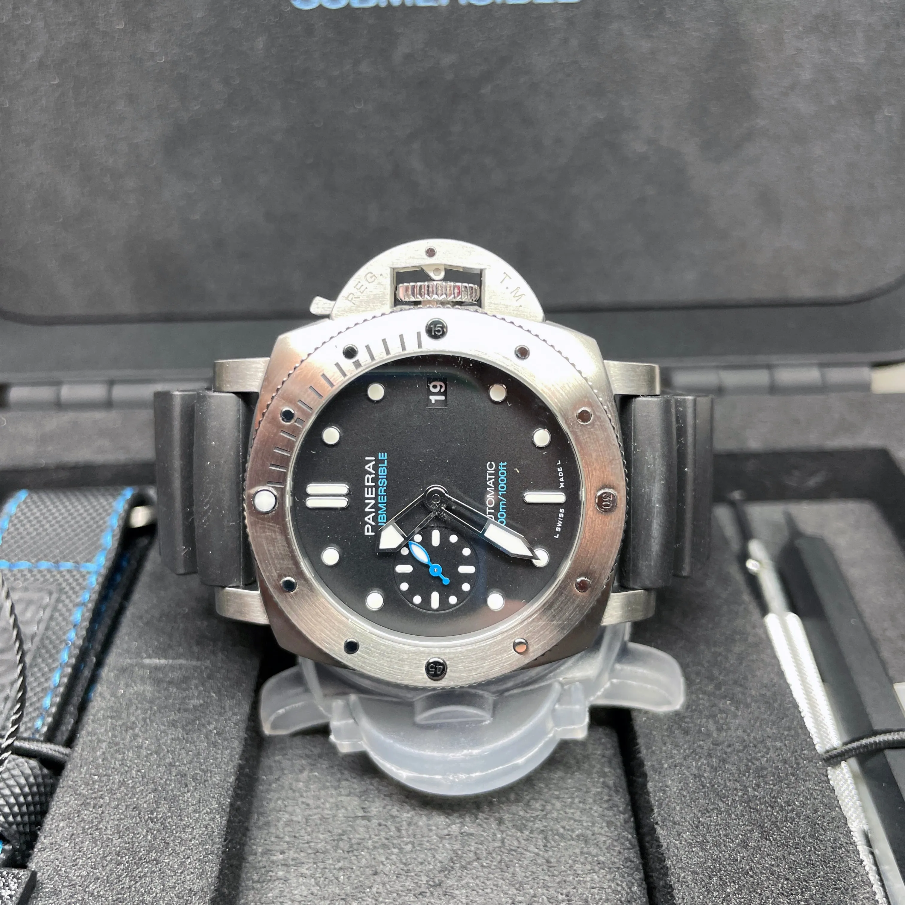 Pre-owned Panerai PAM00973 Submersible Blue Limited Steel Watch 42mm