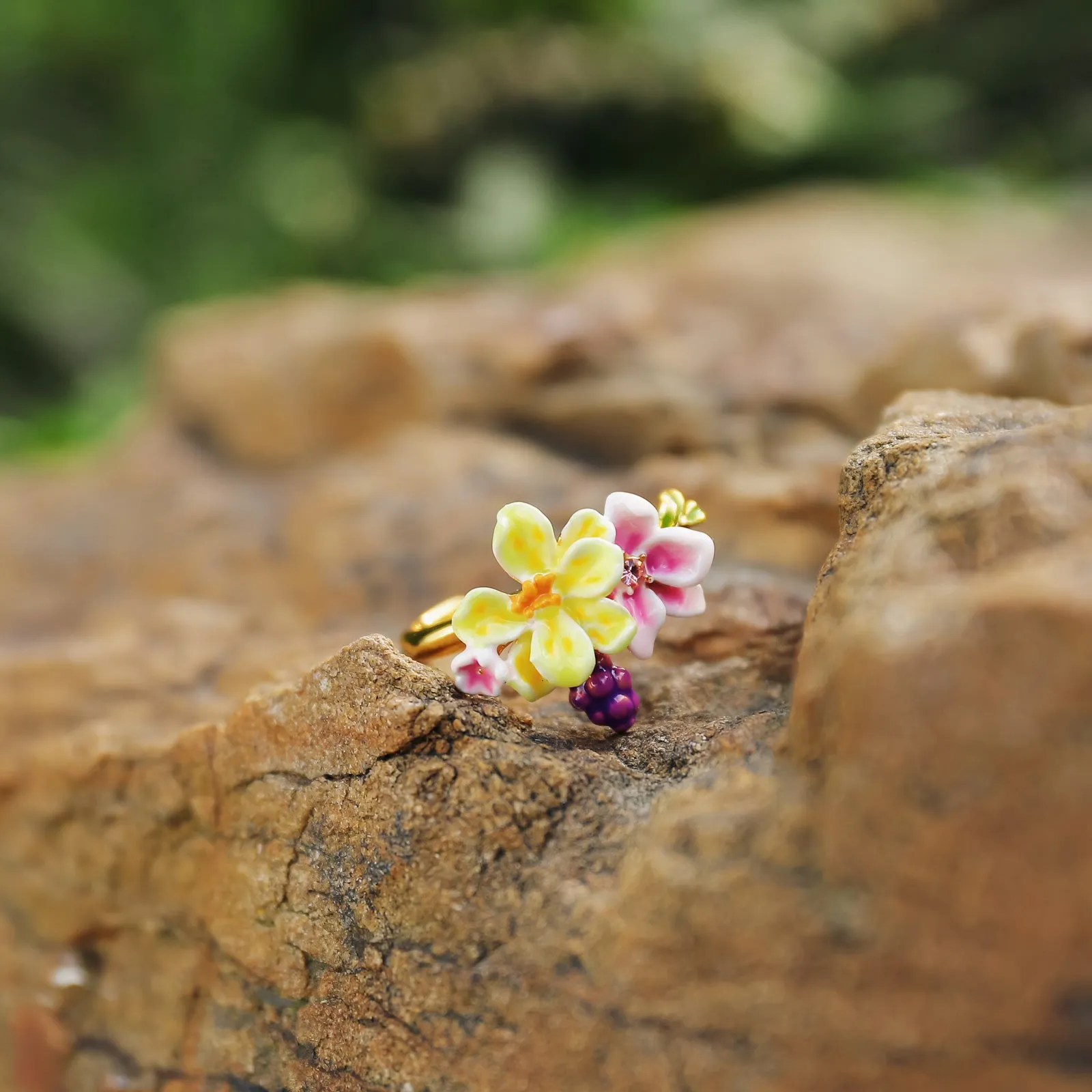 Sweet Grape Flower Ring