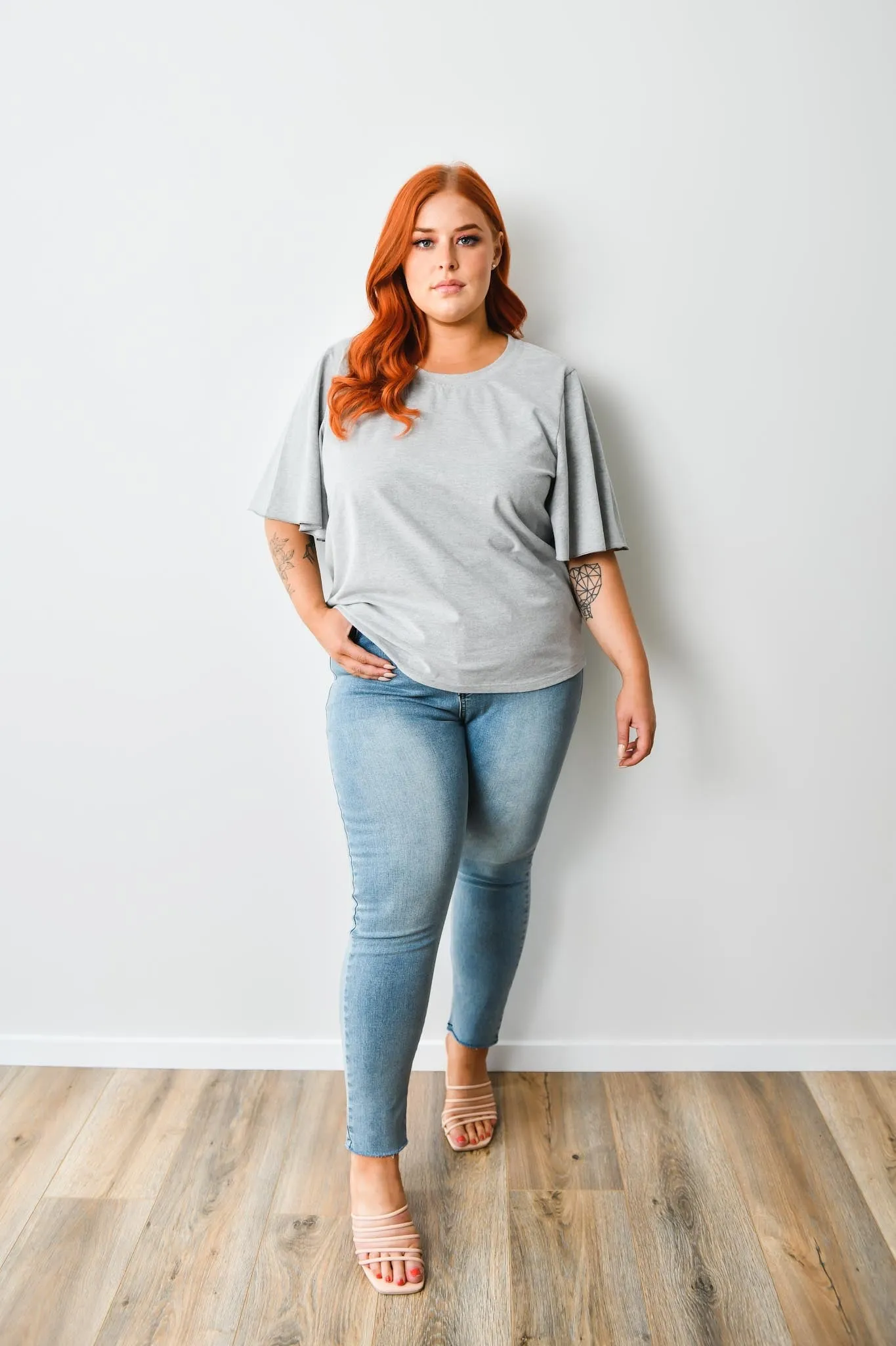 Ziggy Tee - round neck - Grey